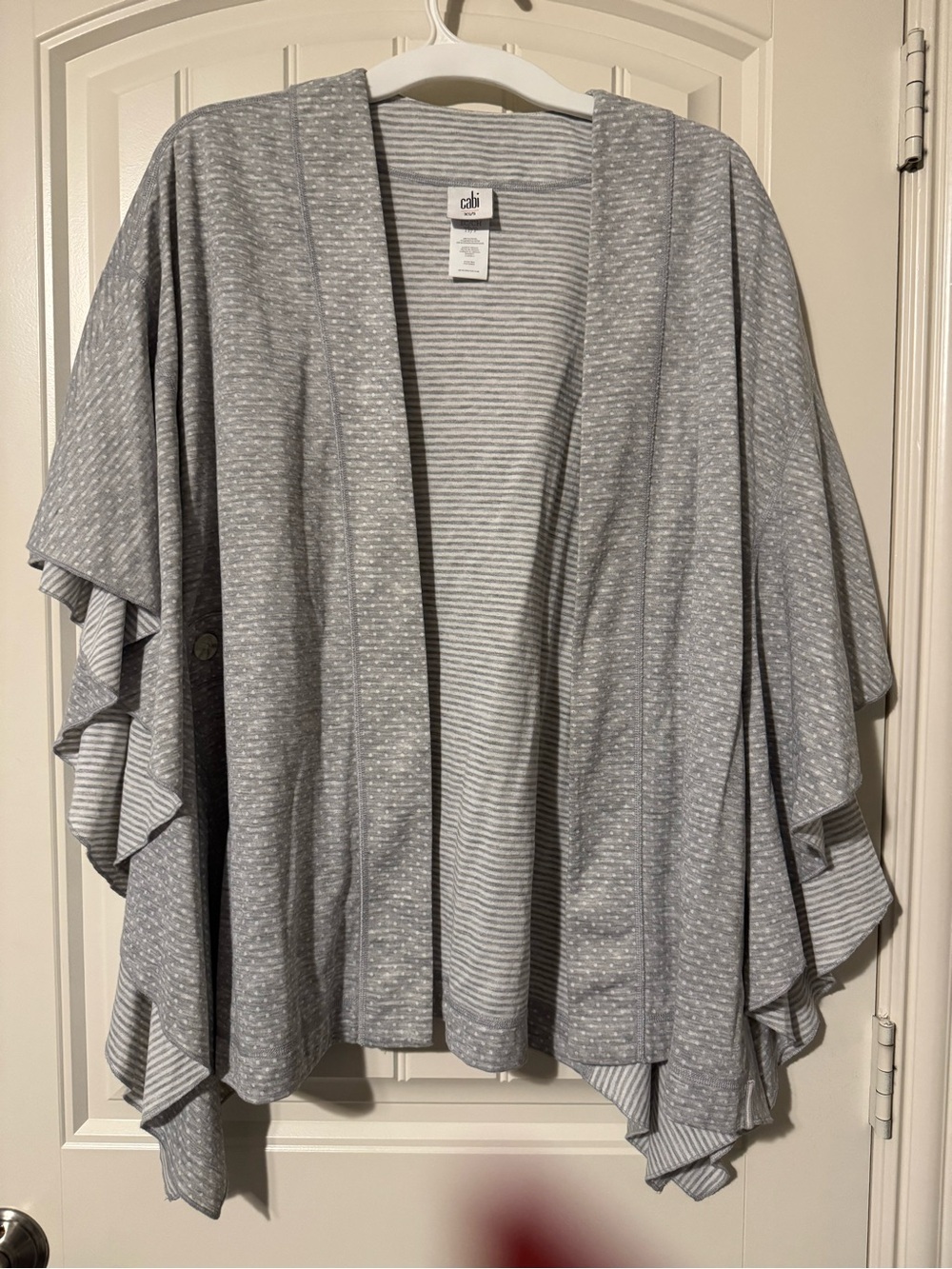 CAbi Heathered Light Gray Ruffle-Sleeve Open Cardigan